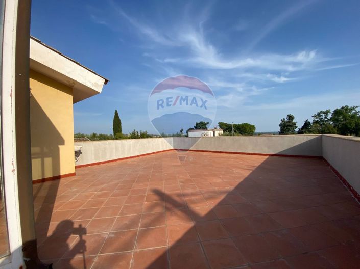 Image No.32-4 Bed Villa for sale