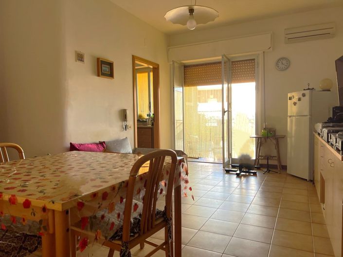 Image No.7-3 Bed Apartment for sale