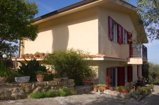 Image No.2-4 Bed Villa for sale