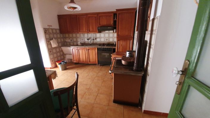 Image No.17-3 Bed Apartment for sale