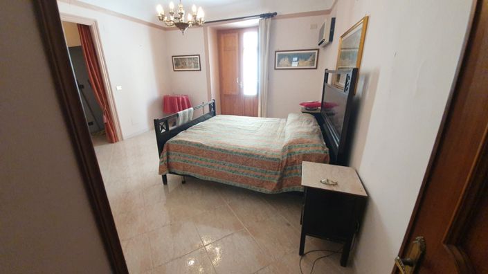 Image No.30-3 Bed Apartment for sale