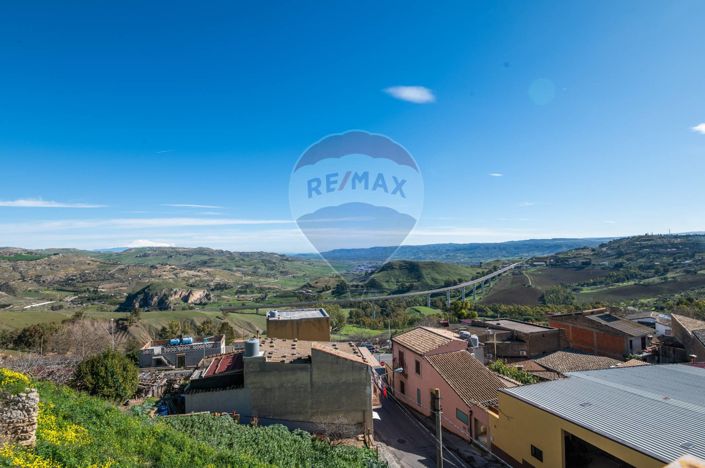 Image No.12-Maison de 2 chambres à vendre à Caltagirone