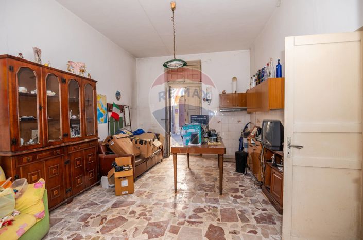 Image No.6-Maison de 2 chambres à vendre à Caltagirone