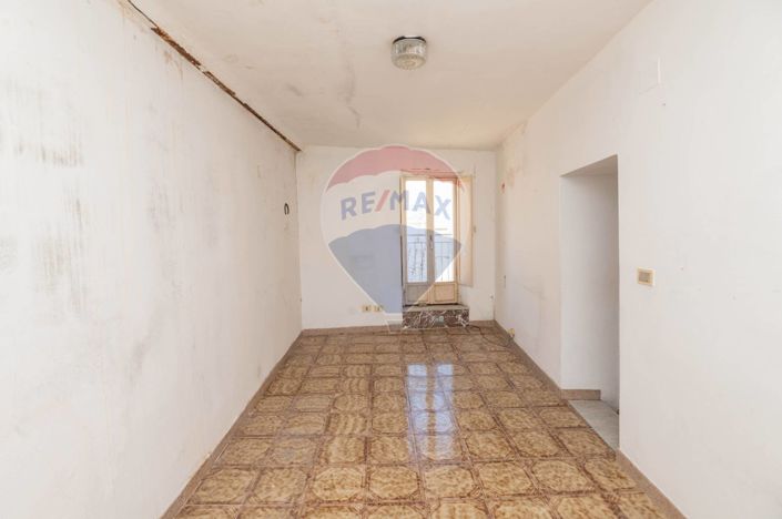 Image No.5-Maison de 3 chambres à vendre à Caltagirone