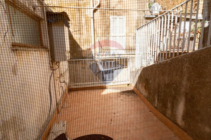 Image No.14-Maison de 4 chambres à vendre à Caltagirone