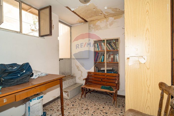 Image No.3-Maison de 4 chambres à vendre à Caltagirone