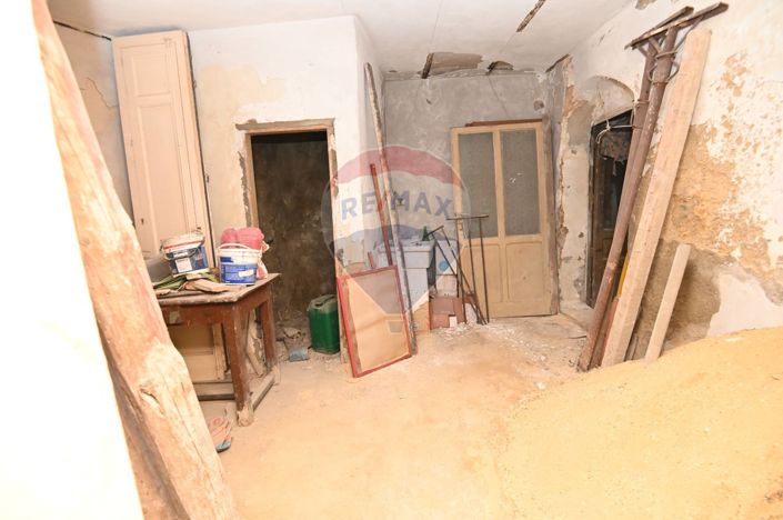 Image No.10-Maison de 2 chambres à vendre à Caltagirone