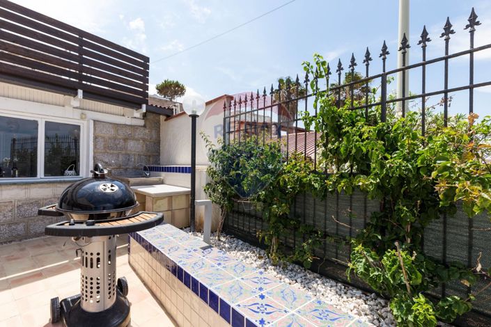 Image No.37-5 Bed Villa for sale