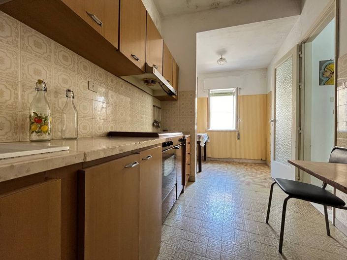 Image No.14-2 Bed House for sale