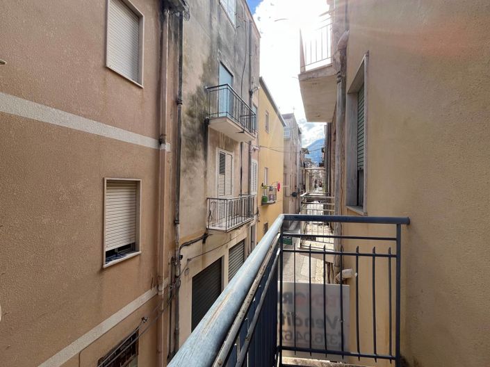 Image No.29-2 Bed House for sale