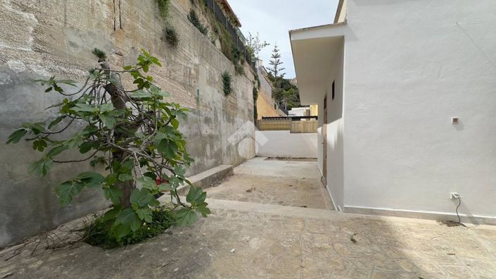 Image No.26-3 Bed Villa for sale