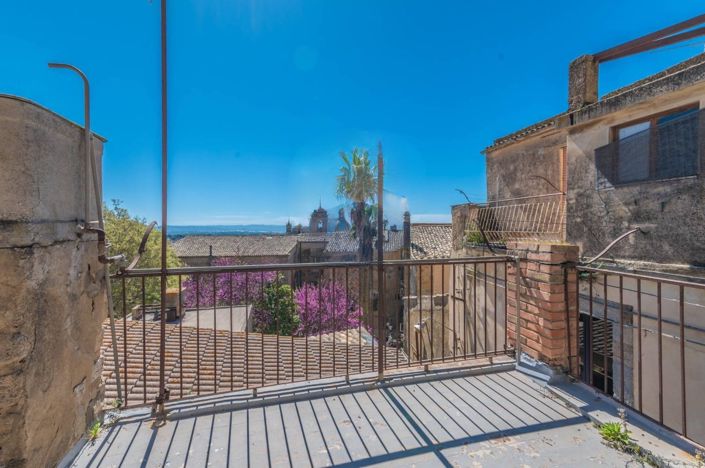 Image No.16-Maison de 2 chambres à vendre à Caltagirone