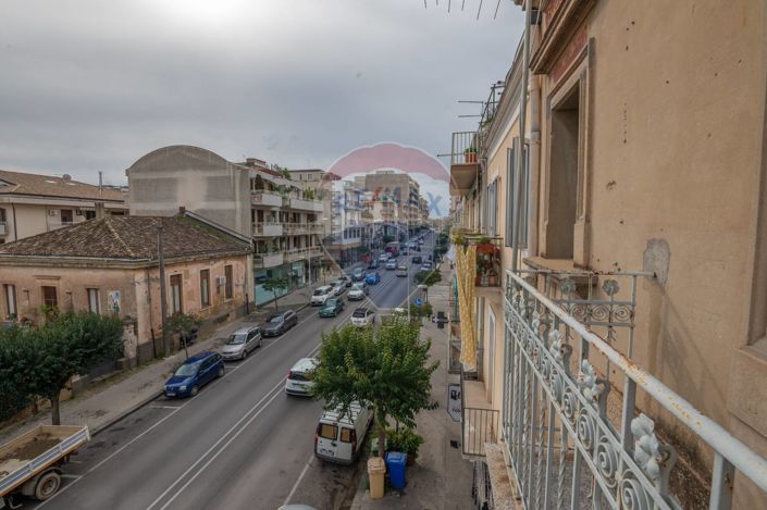 Image No.28-Appartement de 3 chambres à vendre à Caltagirone