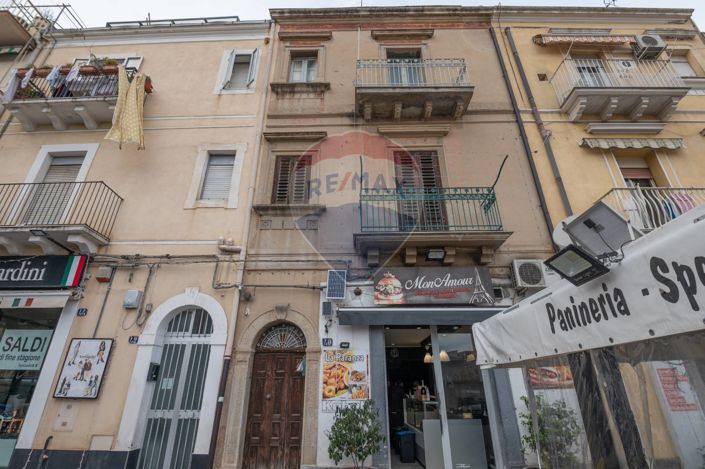 Image No.32-Appartement de 3 chambres à vendre à Caltagirone
