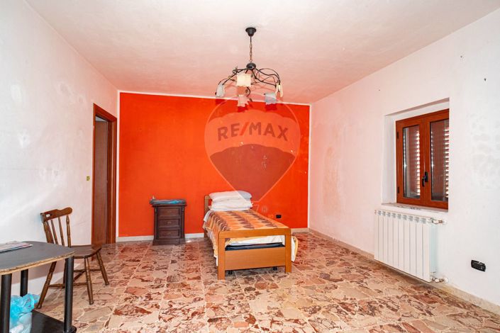 Image No.4-Maison de 2 chambres à vendre à Caltagirone