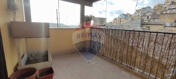 Image No.37-Maison de 2 chambres à vendre à Caltagirone