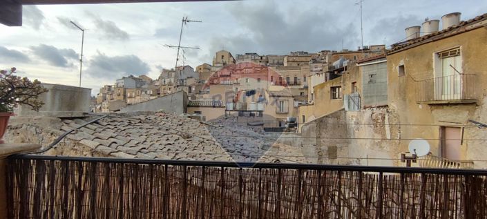 Image No.38-Maison de 2 chambres à vendre à Caltagirone