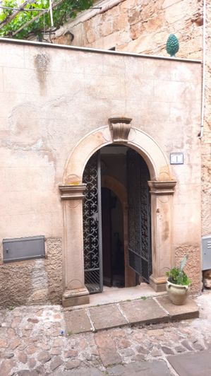 Image No.2-Propriété de 6 chambres à vendre à Mistretta