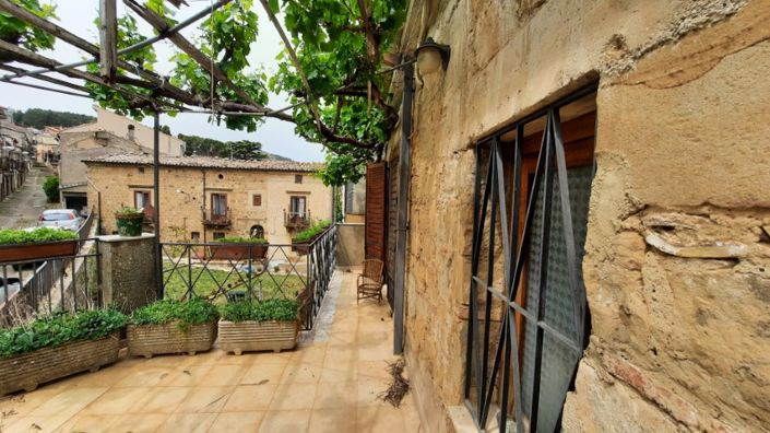 Image No.25-Propriété de 6 chambres à vendre à Mistretta