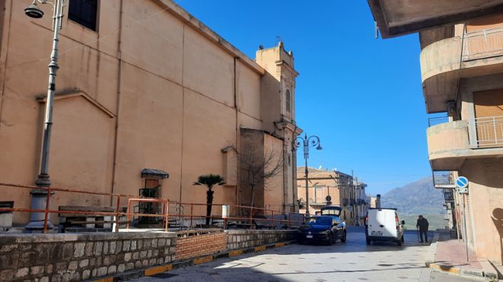 Image No.16-2 Bed House for sale