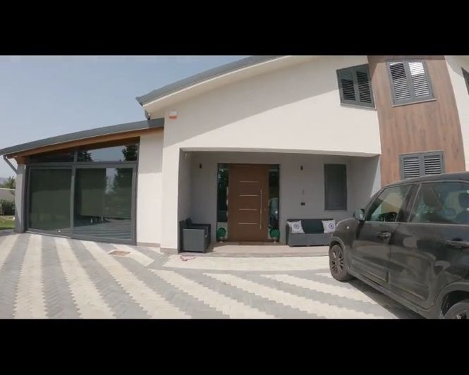 Image No.33-4 Bed Villa for sale