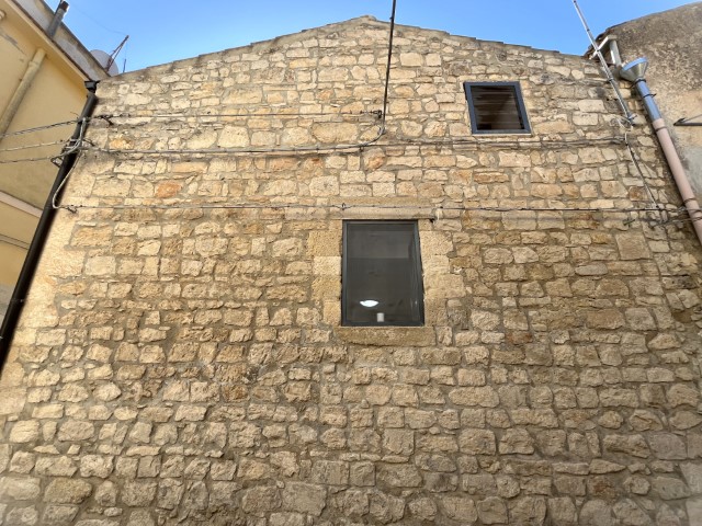 Image No.4-Maison de 2 chambres à vendre à Modica