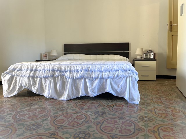 Image No.27-2 Bed House for sale