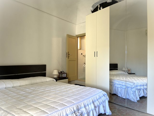 Image No.31-2 Bed House for sale