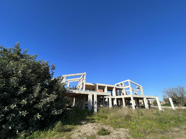 Image No.16-14 Bed Villa for sale