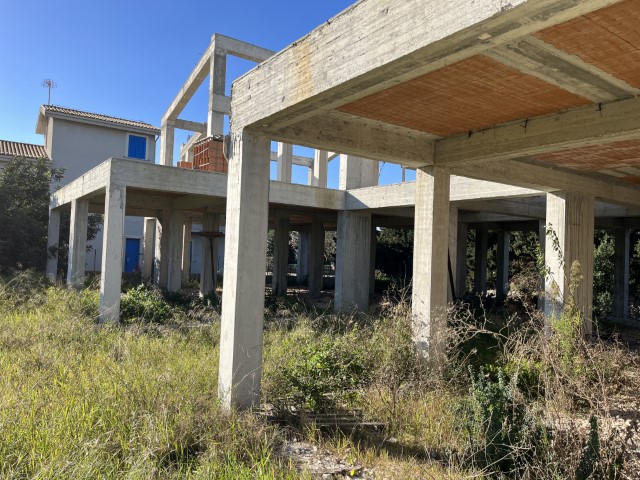 Image No.21-14 Bed Villa for sale