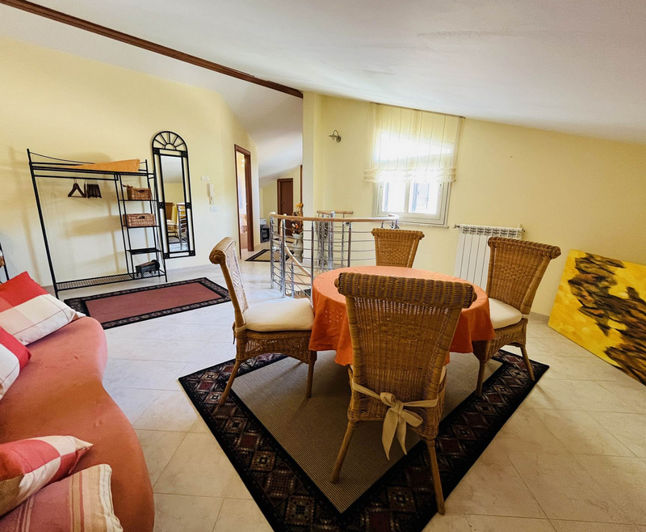 Image No.21-4 Bed Villa for sale