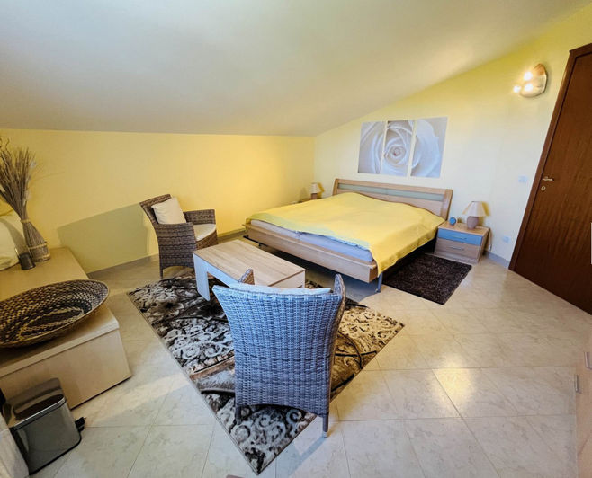 Image No.26-4 Bed Villa for sale