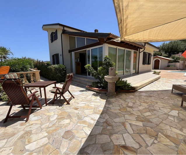 Image No.3-4 Bed Villa for sale