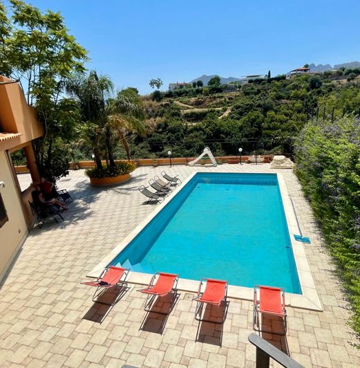 Image No.4-3 Bed Villa for sale