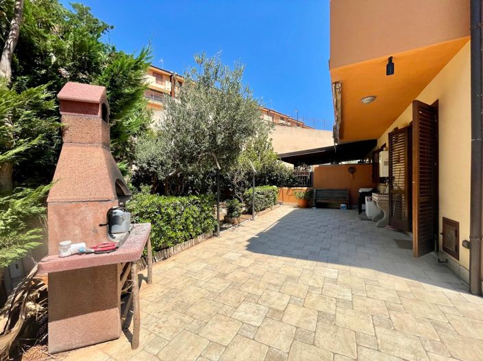 Image No.43-3 Bed Villa for sale