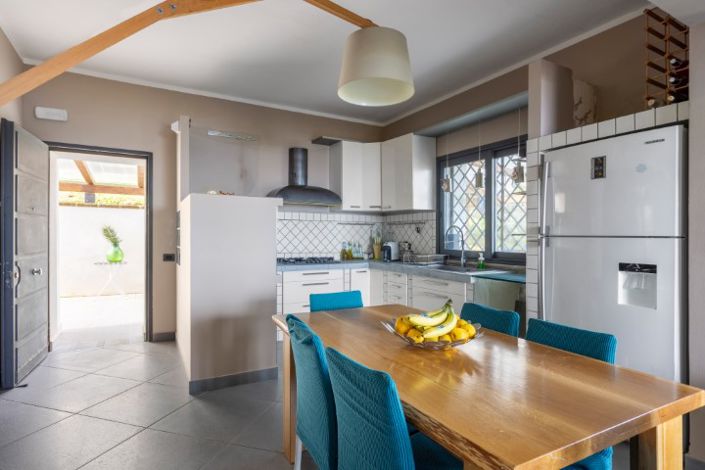 Image No.6-2 Bed Villa for sale