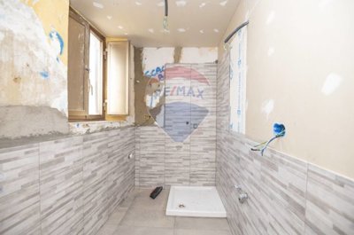 2023070412390109221336