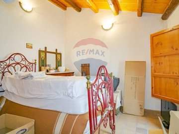 alpandrbntrmx1018-10