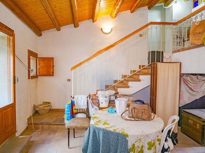 Image No.4-Maison de 1 chambre à vendre à Caltagirone