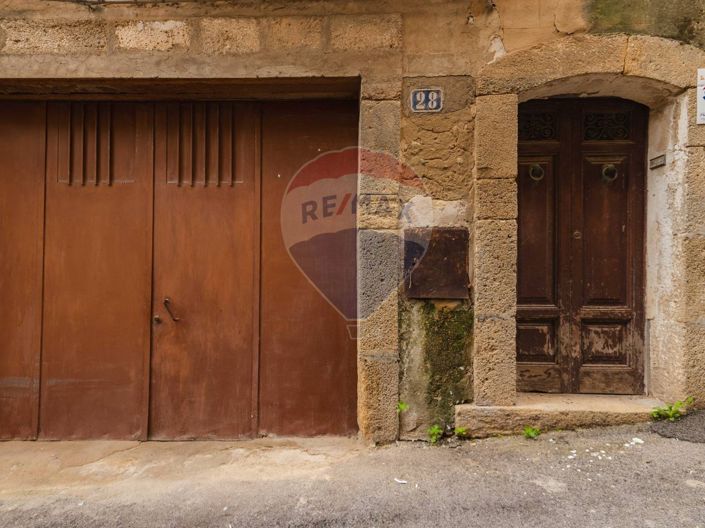 Image No.4-Maison de 2 chambres à vendre à Caltagirone