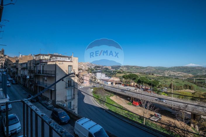 Image No.19-Appartement de 2 chambres à vendre à Caltagirone