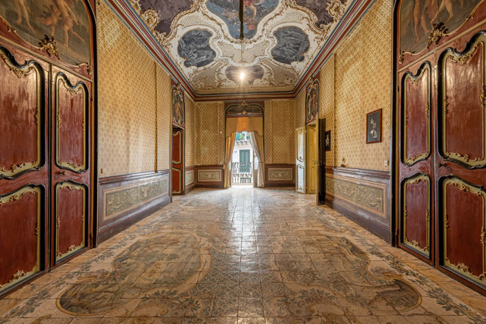 Image No.24-3 Bed Property for sale