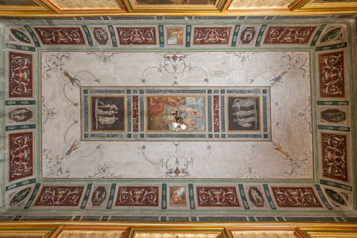 Image No.39-3 Bed Property for sale