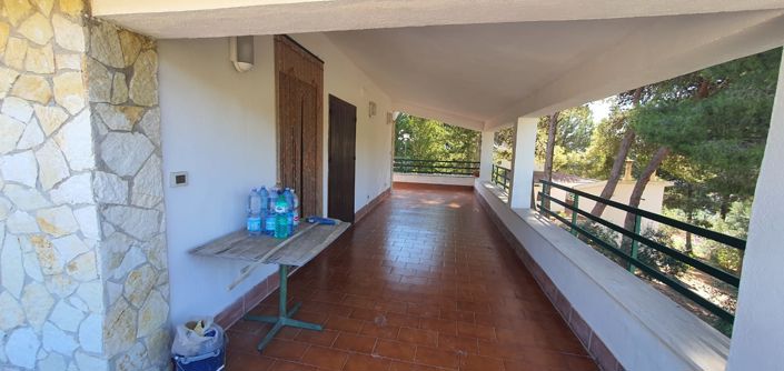 Image No.12-3 Bed Villa for sale