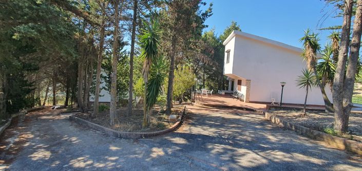 Image No.2-3 Bed Villa for sale