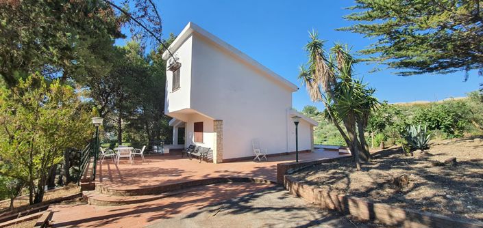 Image No.8-3 Bed Villa for sale