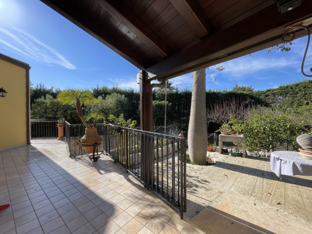 Image No.10-3 Bed Villa for sale