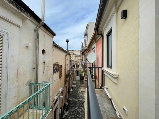 Image No.29-Maison de 1 chambre à vendre à Modica