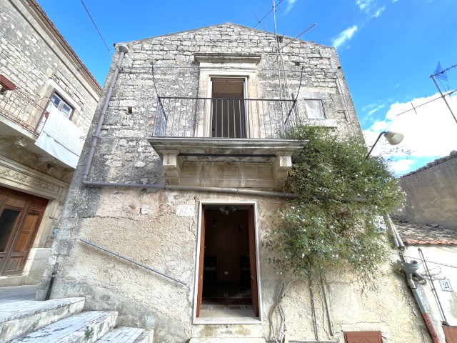 Image No.2-2 Bed House for sale