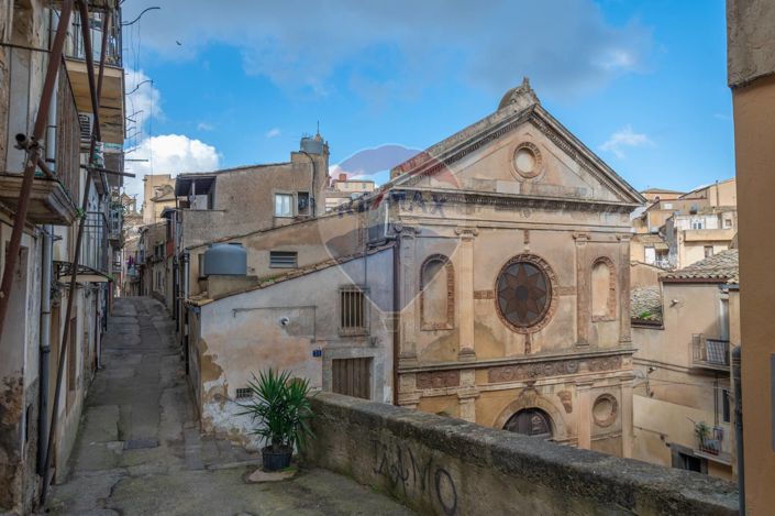 Image No.31-Maison de 3 chambres à vendre à Caltagirone